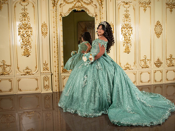 #25765 PAOLA ARACELY DIAZ (xv)-8456