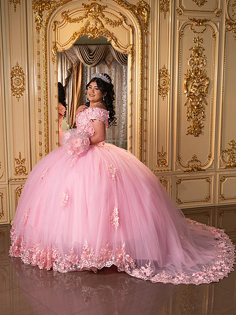 #26443 DANIELA MARTINEZ-9370