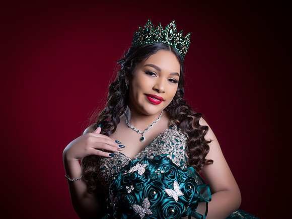 VERONICA FLORES #25812-1133