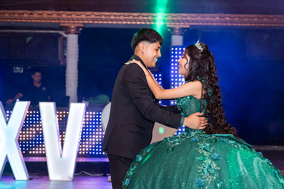 12 JUL 25 #25962 MIRIAM SALAS _CTR0274