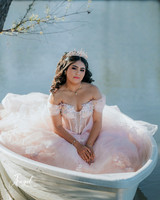 #25961 ALMA CRISTINA- 8X10