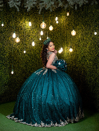 VERONICA FLORES #25812-1145