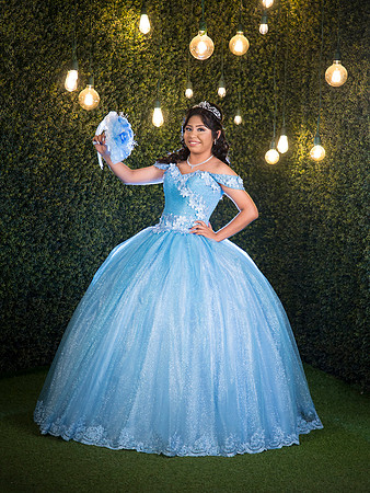 #25971 REYNA HDZ (XV) -8237