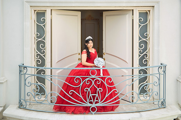 XV VALENTINA_LI_9711