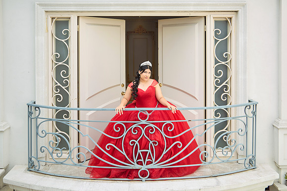 XV VALENTINA_LI_9713