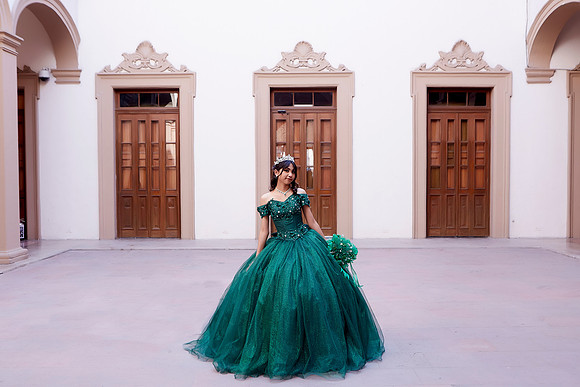 IMG_6881 ROSA HDZ #12722-10-03-23-