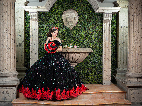 26103 MARGARITA RUIZ (XV)-0446