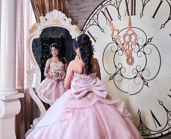 #13159 LILIANA URBINA XV _W8A4075