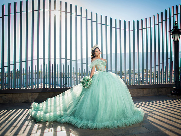#25867 STEPHANIE CORTES (XV) ISAAC-7209
