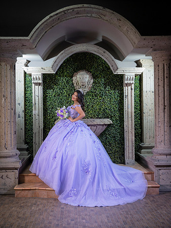 VALERIA OVALLE #25392-8392