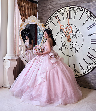 #13159 LILIANA URBINA XV _W8A4073