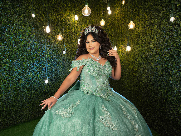 #25765 PAOLA ARACELY DIAZ (xv)-8526