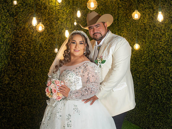 #25902 WENDY SALINAS _K1A7729
