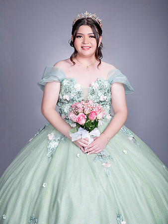 5464 #6004 ILIANA LOPEZ (XV)