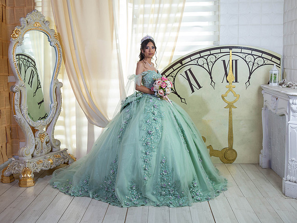 #2916 ANA BERTHA-9672