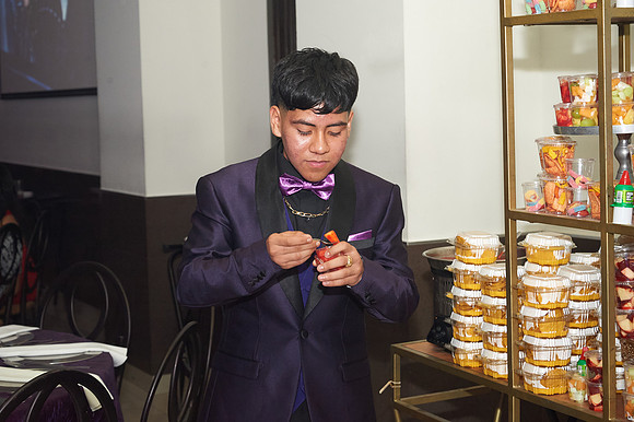 _JIM9048