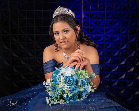 8X10 #26875 MARAHI AMADOR-0242