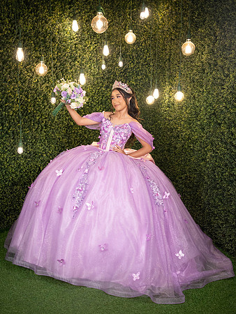 #25722 ENEDINA FLORES (XV) -8250