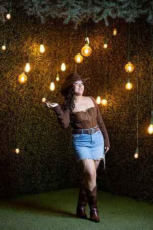 #2811 KARINA RDZ-7135