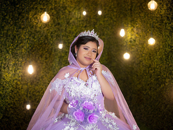 #25718 MARIA TERESA MTZ-7412
