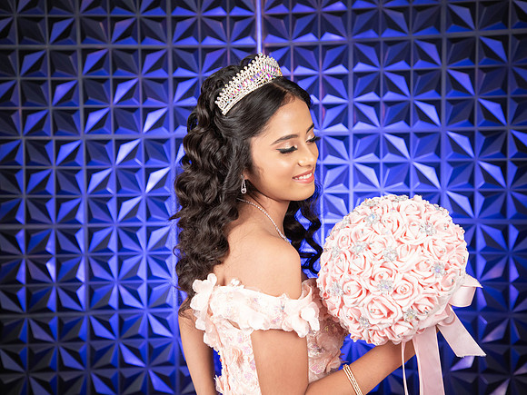 #25911 MAYRA ALEJANDRA -9557