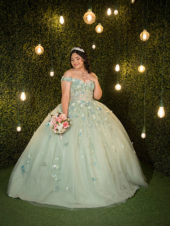 #25509 EUGENIA MIROSLAVA (XV) ISAAC-7250