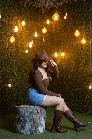 #2811 KARINA RDZ-7115