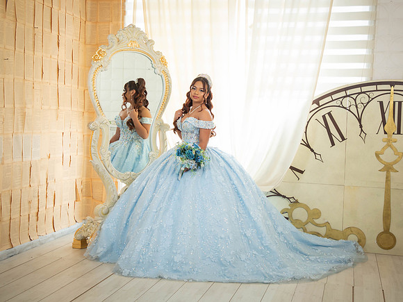 #26054 BEATRIZ CARREON (XV)-7889