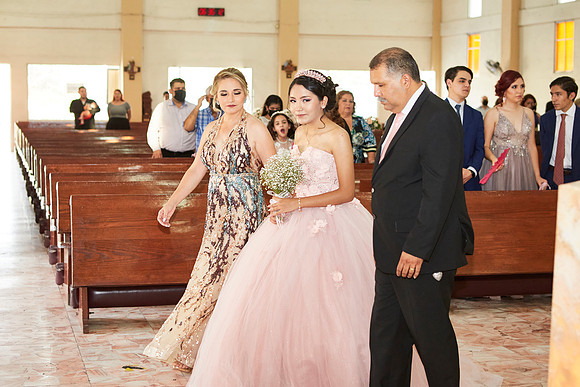 --Lucia--_MH_7840