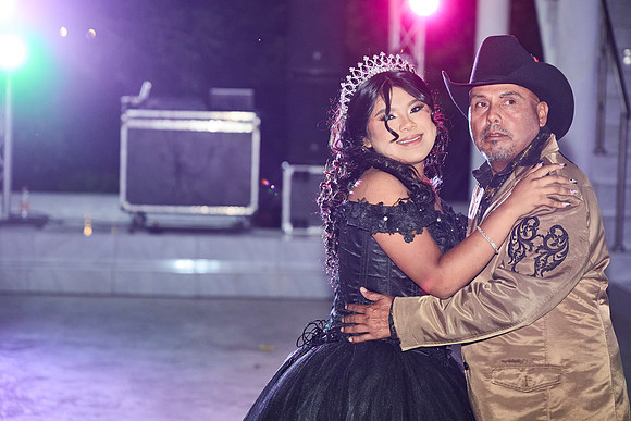 _MA_7330--MARIELA-