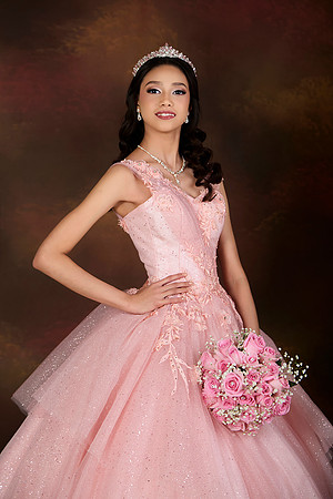 #16683 ELSA PATRICIA_T7_4283