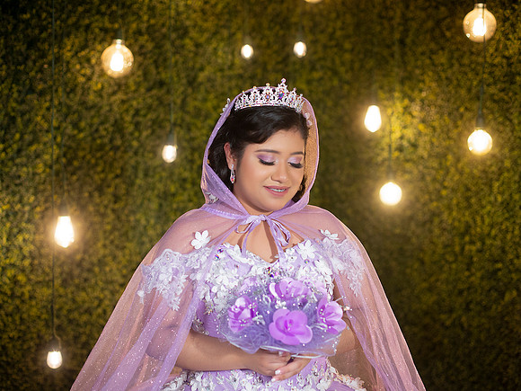 #25718 MARIA TERESA MTZ-7413