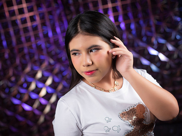 LILIAN VALLE BRIONES #2764-9405