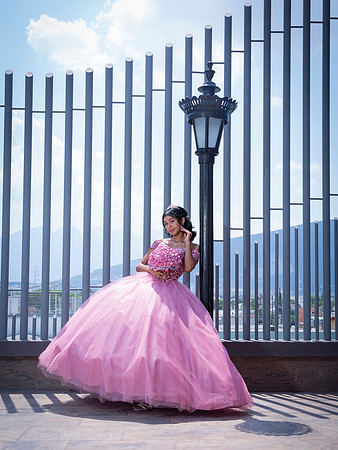 SANDRA DE LEON #25781-8444