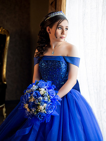 15 ABRIL 2025 #26374 SARA MARIA TORRES -5940