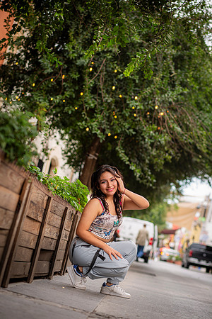 - _K1A0946