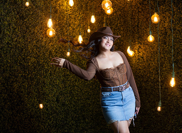 #2811 KARINA RDZ-7147