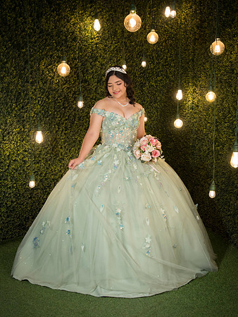 #25509 EUGENIA MIROSLAVA (XV) ISAAC-7253