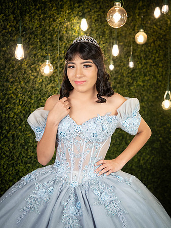 #26037 AIDA OVIEDO (XV)-0392