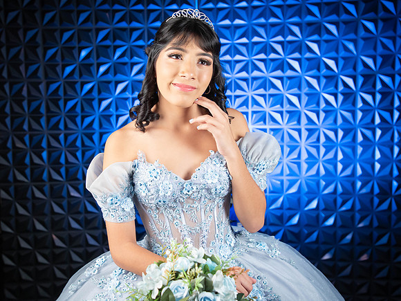 #26037 AIDA OVIEDO (XV)-0443