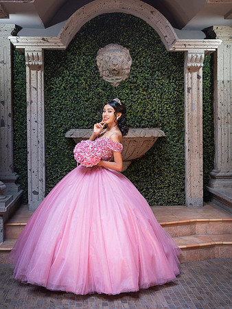 SANDRA DE LEON #25781-8427