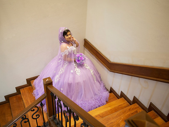 #25718 MARIA TERESA MTZ-7444