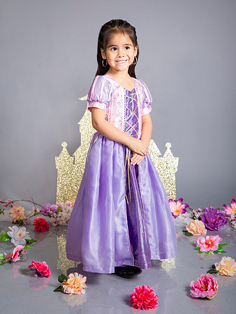 7425 #6070 ADRIANA DIAZ