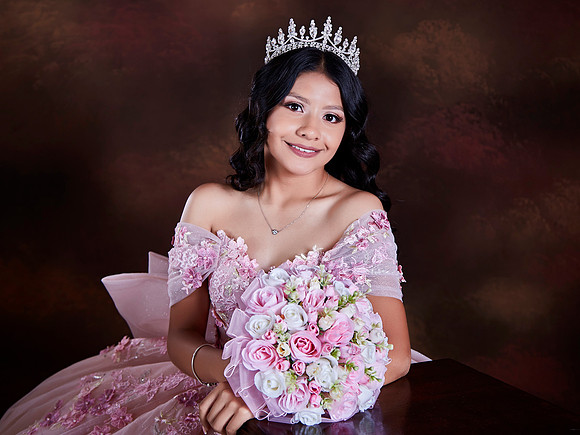 _MG_7948# 16575-VERONICA RDZ.(XV)(24-08-2024)MIG-