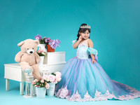 ALONDRA FUENTES #26326-4990