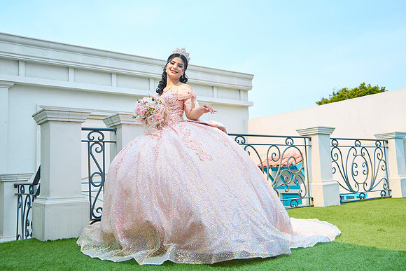 #16643 XV CAMILA (19ABRIL25)_LI_9002