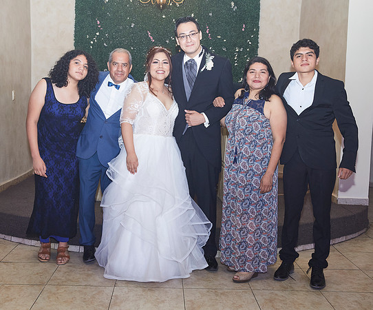 --L&--_MH_1048