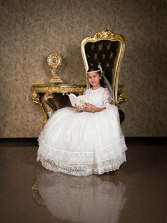 #25687 KATIA NALLELY-0500