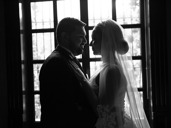 7066 #6037 MIRIAM TRISTAN (BODA)--