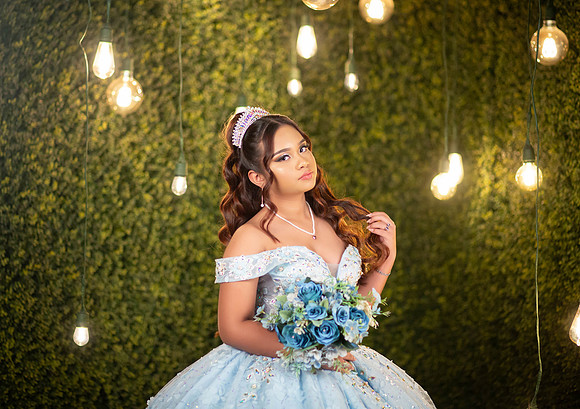 #26054 BEATRIZ CARREON (XV)-7932